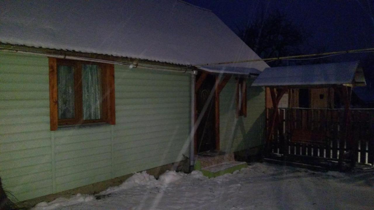 Базилік Люкс Leilighet Jaremtsje Eksteriør bilde